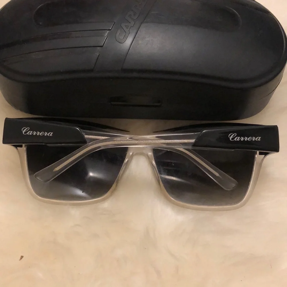 Carrera Sunglasses w case - Picture 2 of 5